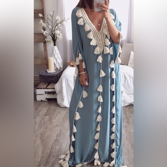 Boutique Dresses & Skirts - NWT V-Neck Tassel Moroccan Kaftan